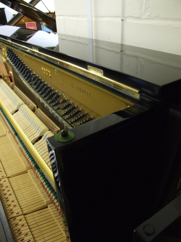 lids - wendl and lung upright pianos comparison with yamaha, steinway